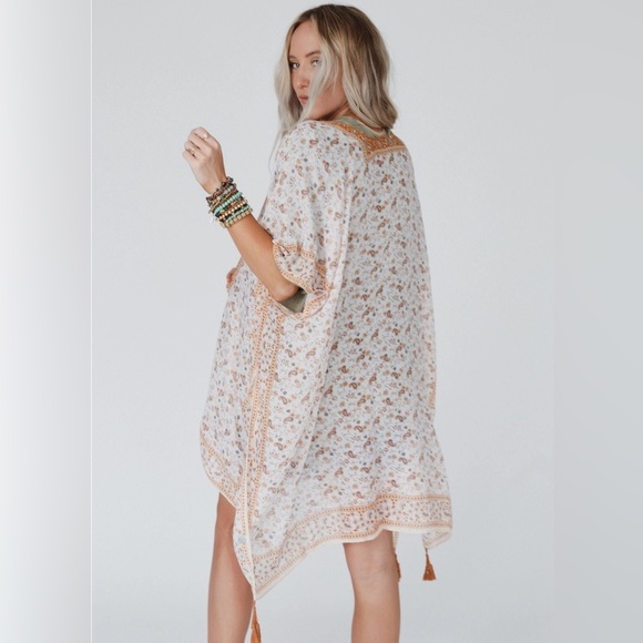 Camel Ditsy Floral Paisley Kimono Open Wrap Coverup Top One Size - Picture 5 of 5